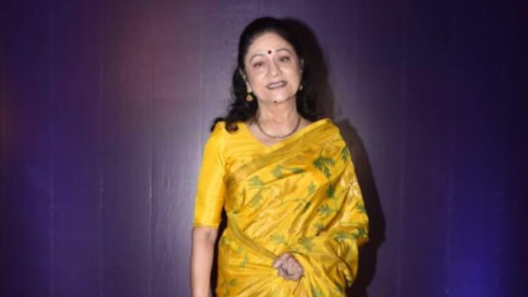 This Amitabh Bachchan heroine started working at the age of 9, faced crushing debt upon father’s death, was not allowed to go to school