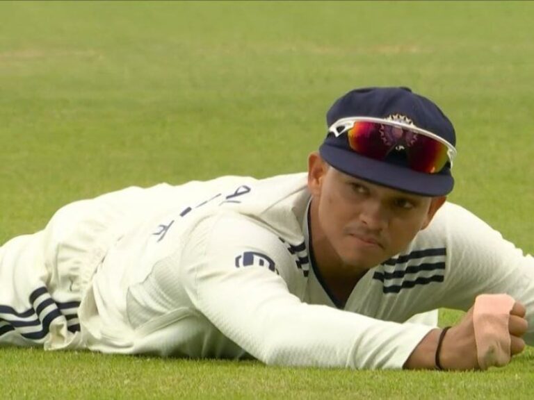 “Should Not Be Allowed”: Sunil Gavaskar Points Out Massive ‘Loophole’ As Yashasvi Jaiswal Drops 4 Catches