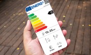 Know before you buy: starting today, EU’s new labels shake up the smartphone market