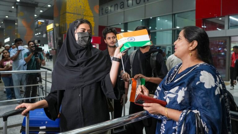 Iran reopens skies for Indian evacuation; 1,000 nationals to land in Delhi tonight